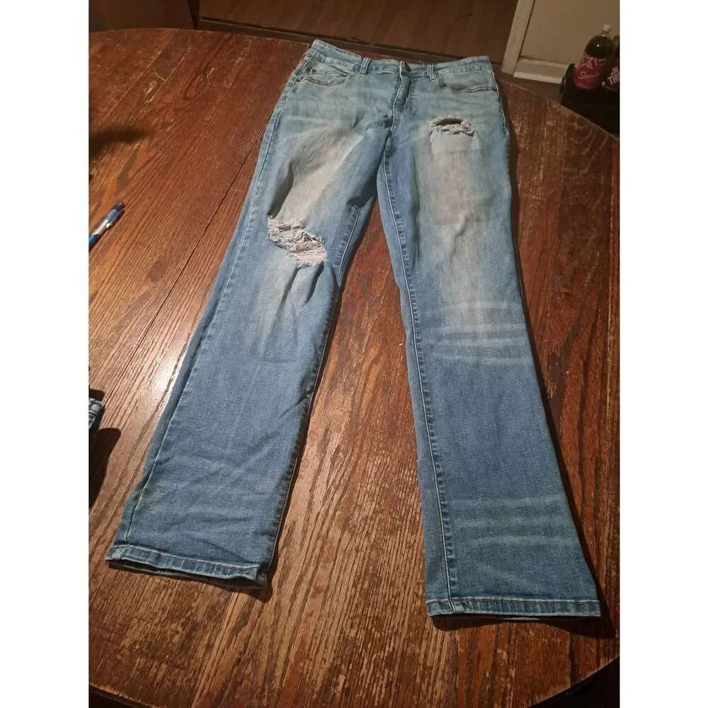 Rue21 Relaxed Fit Distressed Denim Blue Jeans 30/32 Cotton Blend Casual Pants